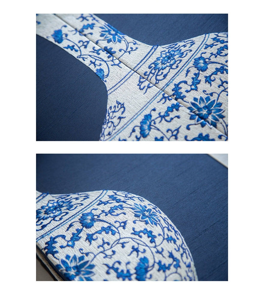 Commercial Suzhou Full Embroidery — framed, simulated silk, soft luster. Dual craftsmanship. Wholesale for decor firms, commercial use; home use too. Art decor for hotels, offices, residences.GorgeousBlue - and - White on White GlazeⅠ-海智集-