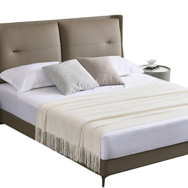 Luxurious bedding made of genuine leather, simple Italian light luxury, high-end solid wood soft package, without bedside table-海智集-