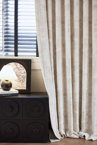 Listen to the flowing light of snow Curtain:The color-woven design offers a stunning visual appeal-海智集-