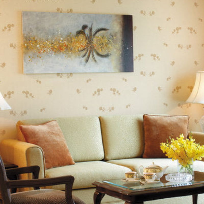 Dancing and Soaring Wallpaper: A dreamy restaurant created by embroidered wall fabric-海智集-