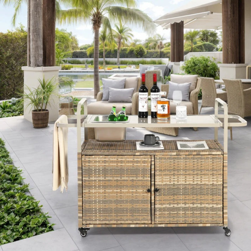 Outdoor Bar Table, Wicker Bar Cart with Cabinet, Patio Serving Cart with steel Top, with one ice bucket,Lockable Wheels, Side Basket for Garden, Poolside & Backyard, Beige-海智集-Default-