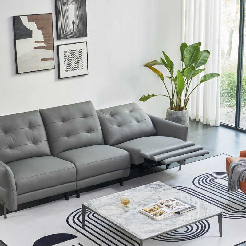The luxurious and comfortable leather sofa in the living room is Italian, soft and modern-海智集-