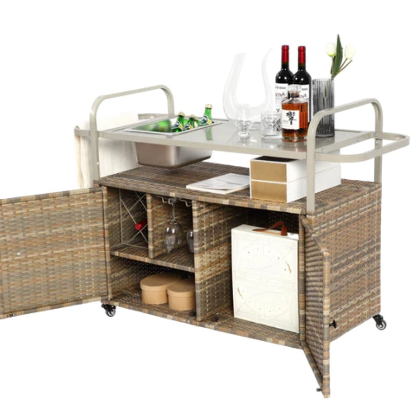 Outdoor Bar Table, Wicker Bar Cart with Cabinet, Patio Serving Cart with steel Top, with one ice bucket,Lockable Wheels, Side Basket for Garden, Poolside & Backyard, Beige-海智集-Default-