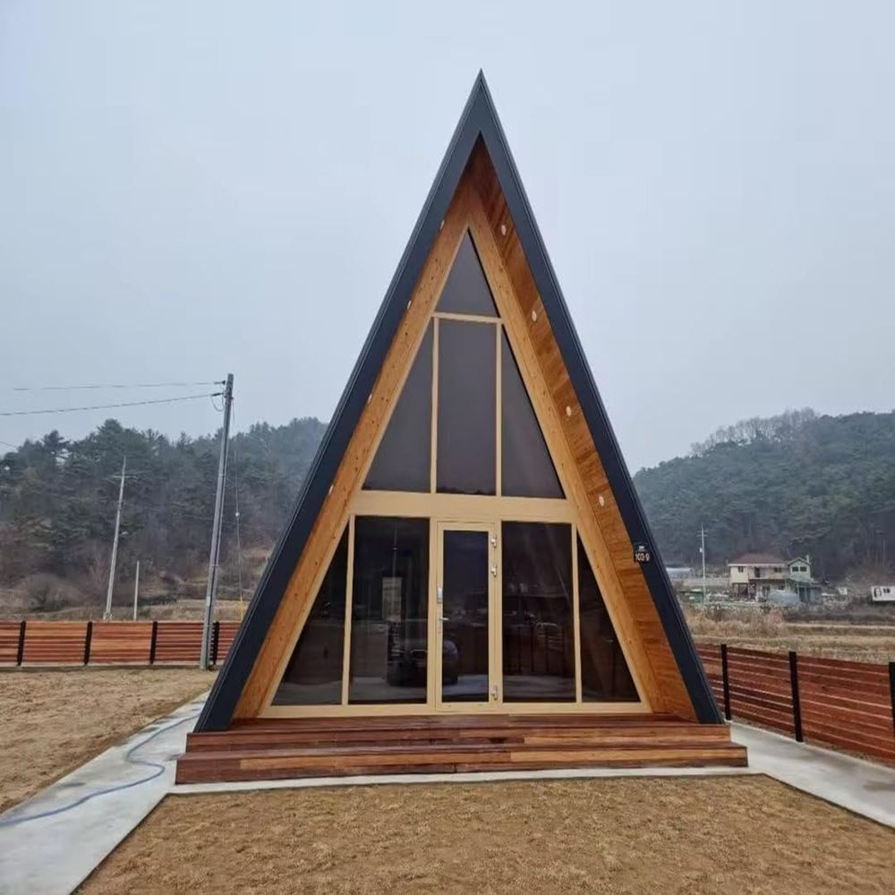 Premium Prefab Villa Eco Friendly Wooden Structure Triangular House-海智集-