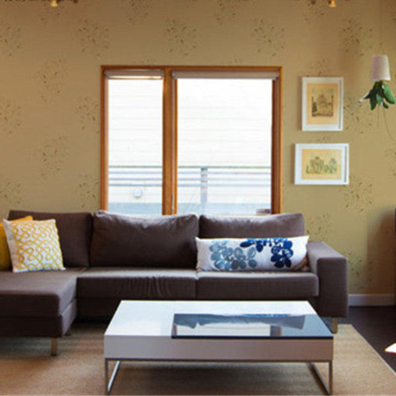 Weary Embroidery Lady Wallpaper: A fashionable corner outlined with embroidered wall fabric-海智集-