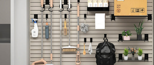 This aluminum alloy wall rack is really reliable; it can tidy up even  the messiest places