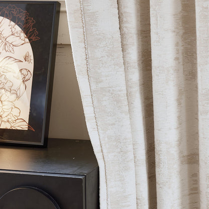 Listen to the flowing light of snow Curtain:The color-woven design offers a stunning visual appeal-海智集-