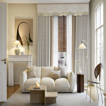 The gentle breeze brings floating feathers Curtain：features a stunning woven jacquard pattern-海智集-