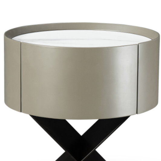 Round bedside table: Versatile in style, suitable for various bedroom decoration styles such as modern, light luxury, and European-海智集-