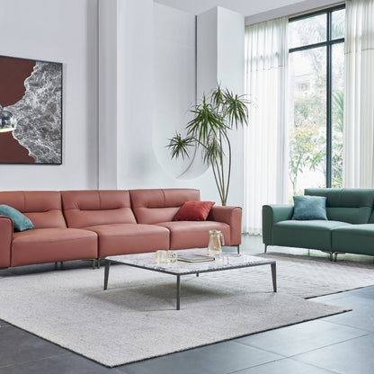 The genuine leather Italian sofa is light, luxurious and elegant, providing a soft and comfortable living room-海智集-