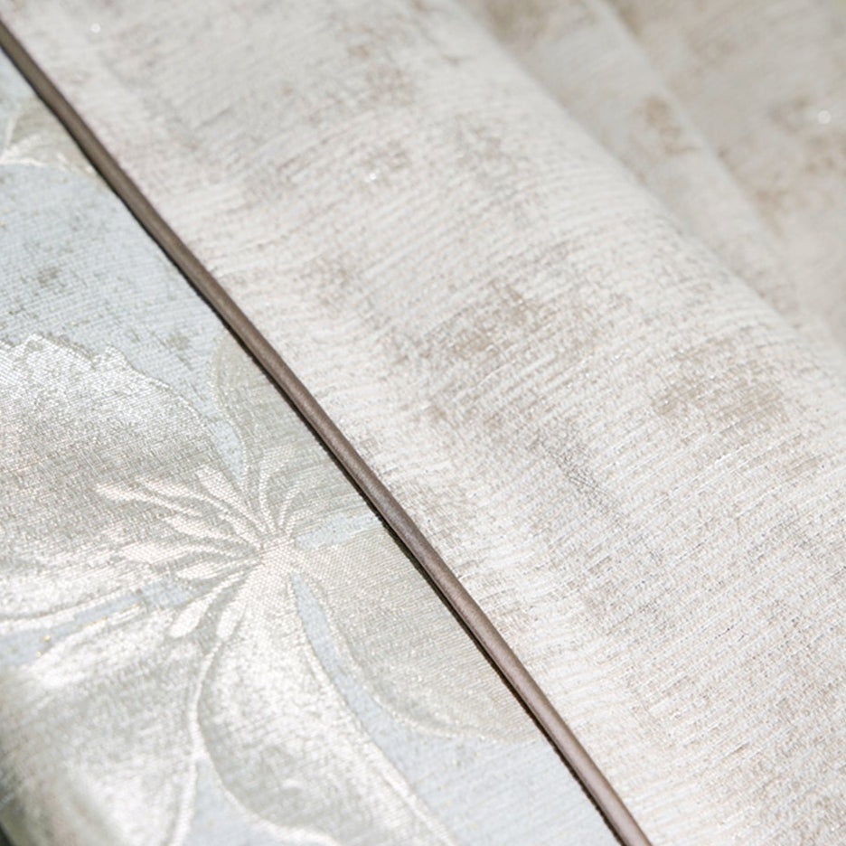 Blue and white divine Charm curtains: Fine woven structure, crisp and not easy to wrinkle, making the hanging effect more upscale-海智集-