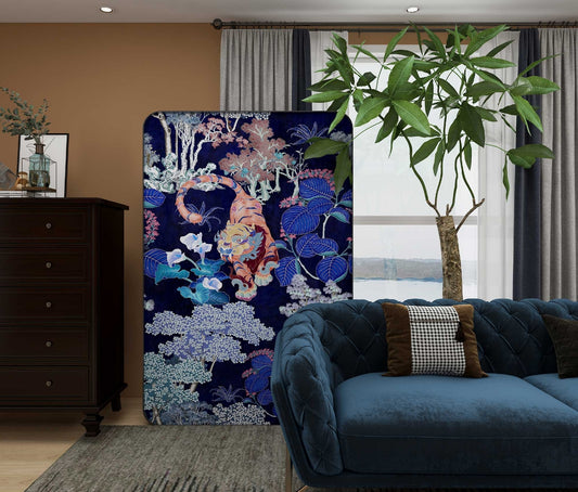 High-End Customizable Painted & Embroidered Jacquard Screen – B2B Wholesale for Commercial Spaces & Project ProcurementDivine Tiger Emerges-海智集-