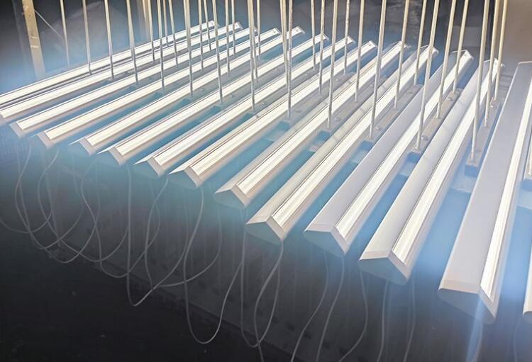 High CRI RG0 Technology Pendant Batten Lamps Led Educational Lighting for School Classroom - 海智集
